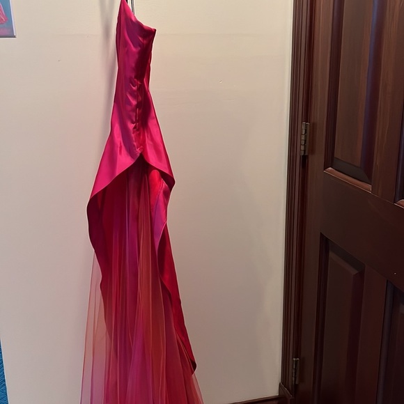 Morgan&Co by Linda Bernell  Tafetta& Tulle  PINK/FUSCIA Formal gown  Size 7/8 Jr - Picture 5 of 12